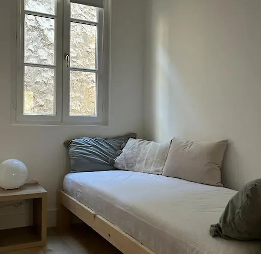 Studio Neuf Hyper Centre St Germain - Proche Rer